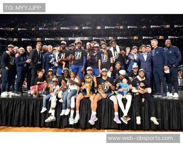 维拉纽瓦称追梦是名人堂成员但勇士外影响力难以复制 维拉纽瓦称追梦是名人堂成员但勇士外影响力难以复制